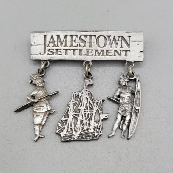 Jamestown Settlement Pewter Pin With Colonial Figures Ship Charms Superb - Picture 1 of 3